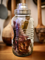 Tropical Pina Colada Cocktail Shaker Kit - Image 10