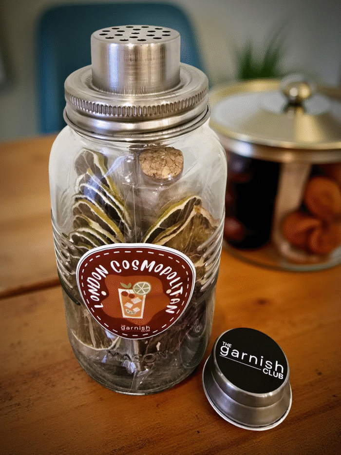 London Cosmopolitan Cocktail Shaker Kit - Image 5