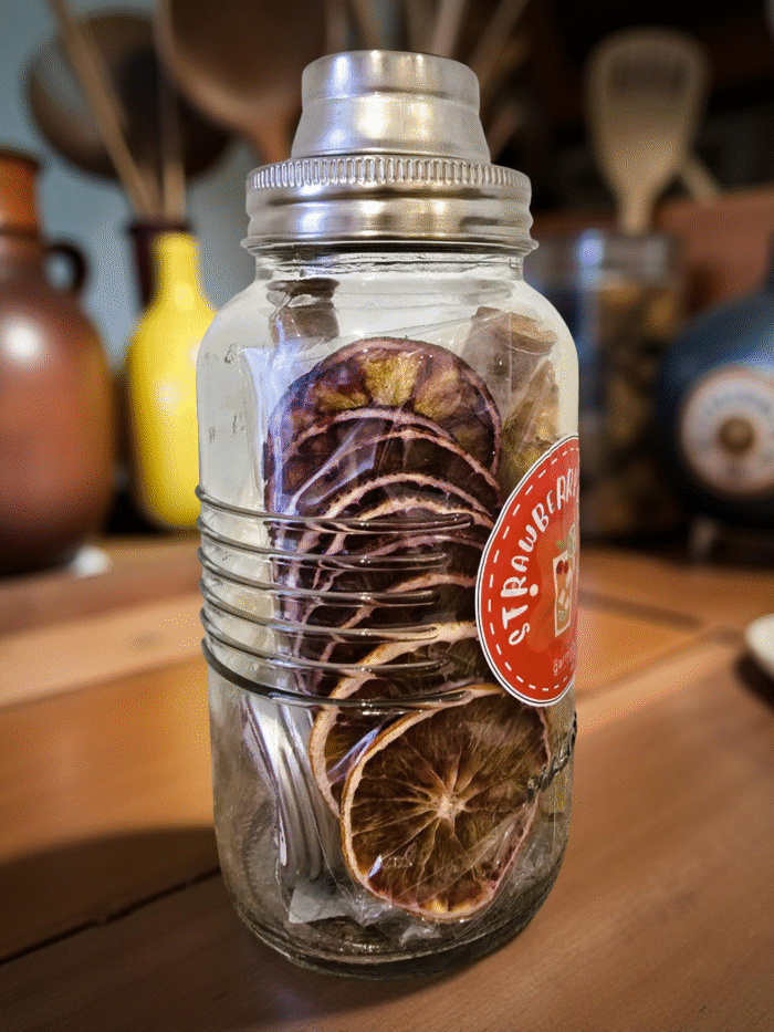 Strawberry Daiquiri Cocktail Shaker Kit - Image 6